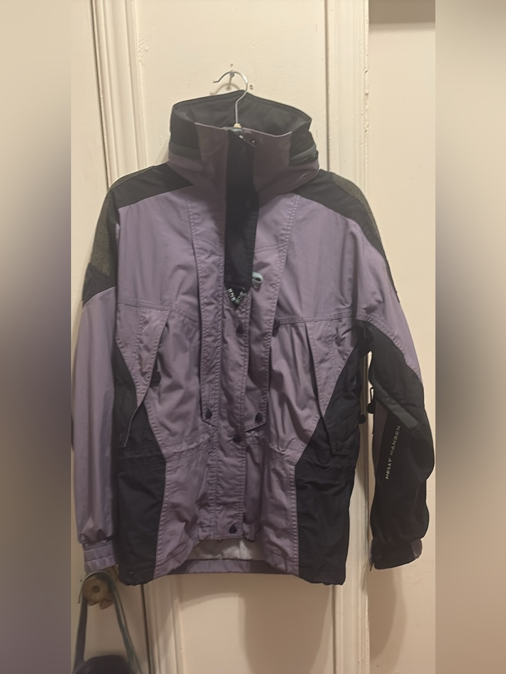 Vintage y2k 90s Helly Hansen Two-Tone Purple and Black Ski Jacket